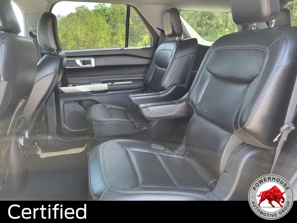 Certified 2021 Ford Explorer XLT w/ Equipment Group 202A image 17