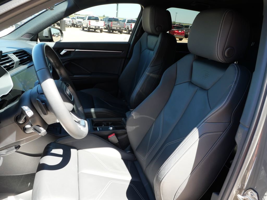 Used 2024 Audi Q3 2.0T Premium Plus AWD/4WD image 19