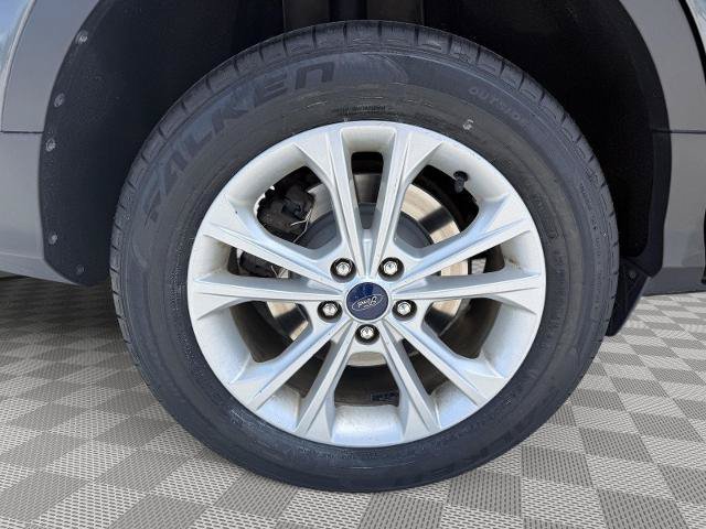 Certified 2017 Ford Escape SE FWD image 24