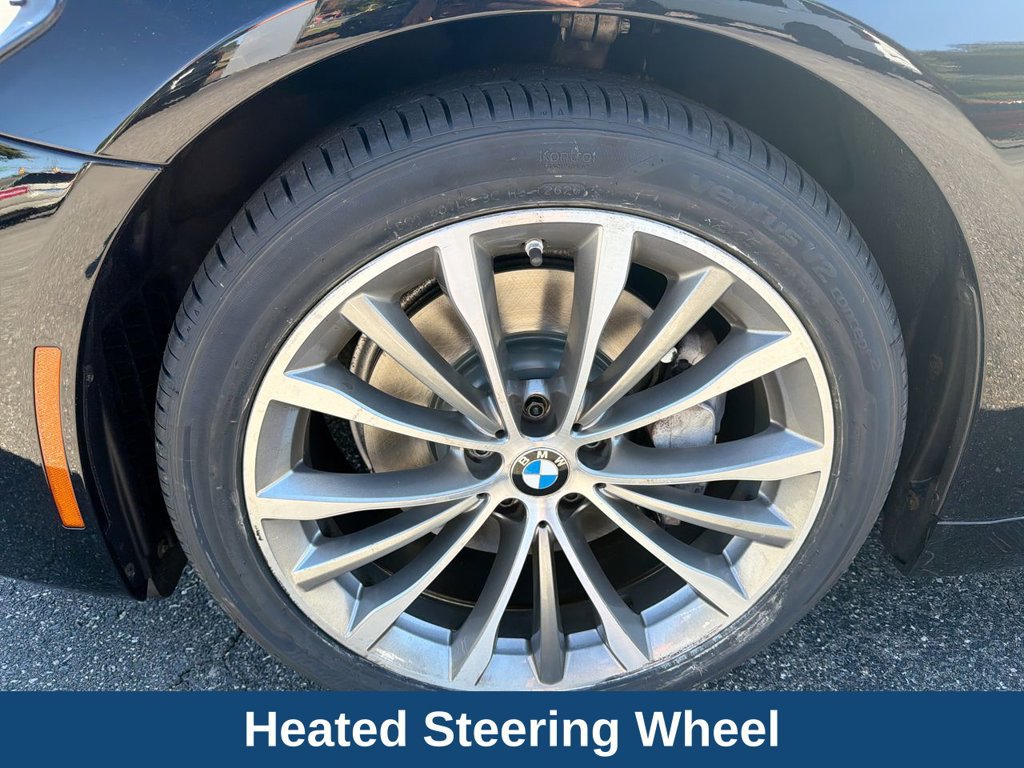 Used 2022 BMW 530i xDrive w/ Convenience Package AWD/4WD image 10
