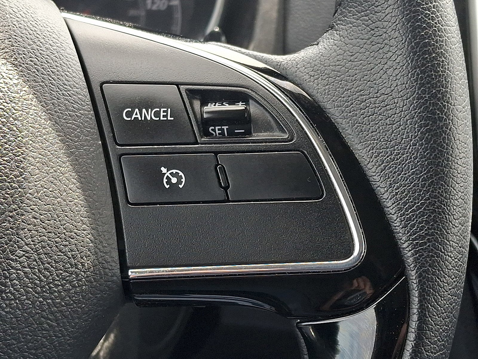 Used 2025 Mitsubishi Outlander Sport SE AWD/4WD image 20