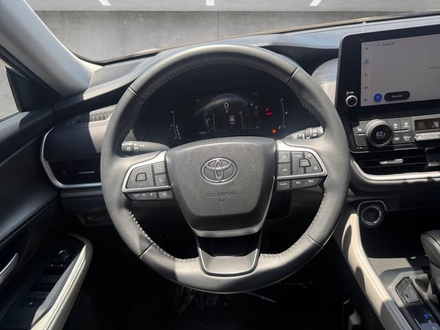 Used 2024 Toyota Grand Highlander AWD image 22