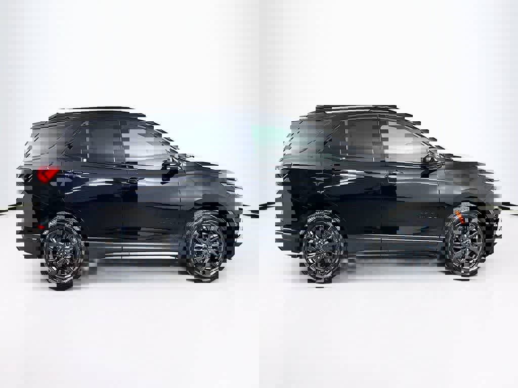 Used 2024 Chevrolet Equinox RS image 6