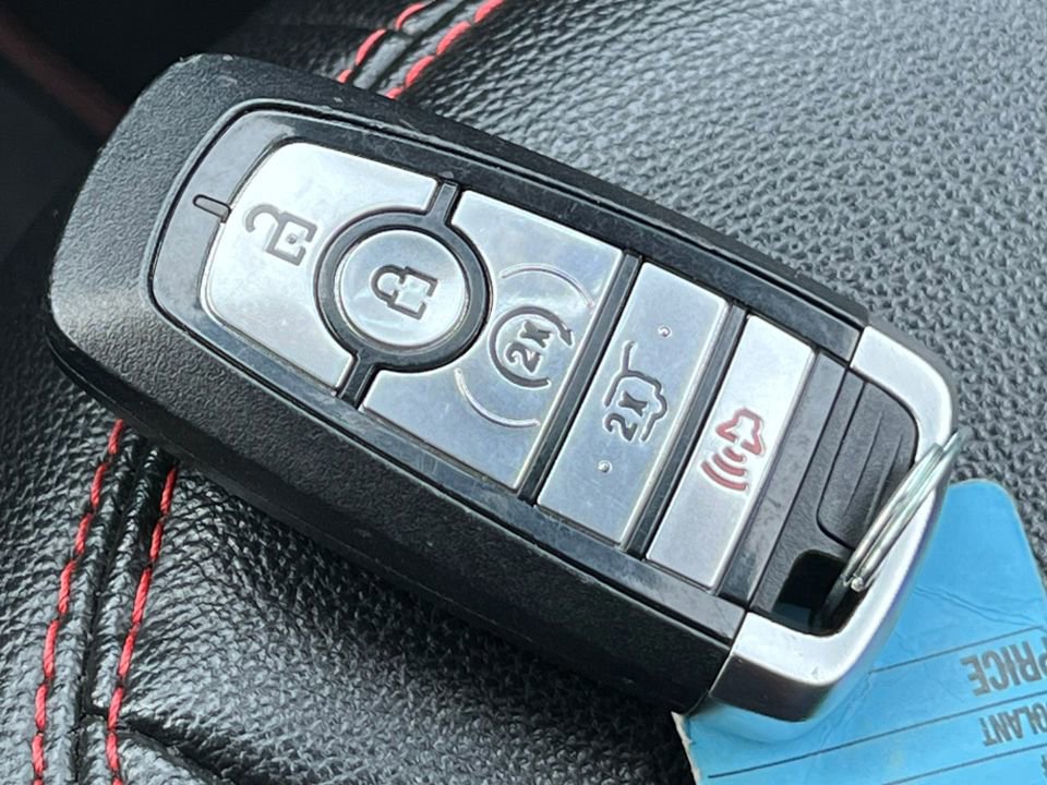 Certified 2022 Ford Explorer ST-Line w/ Class IV Trailer Tow Package image 39