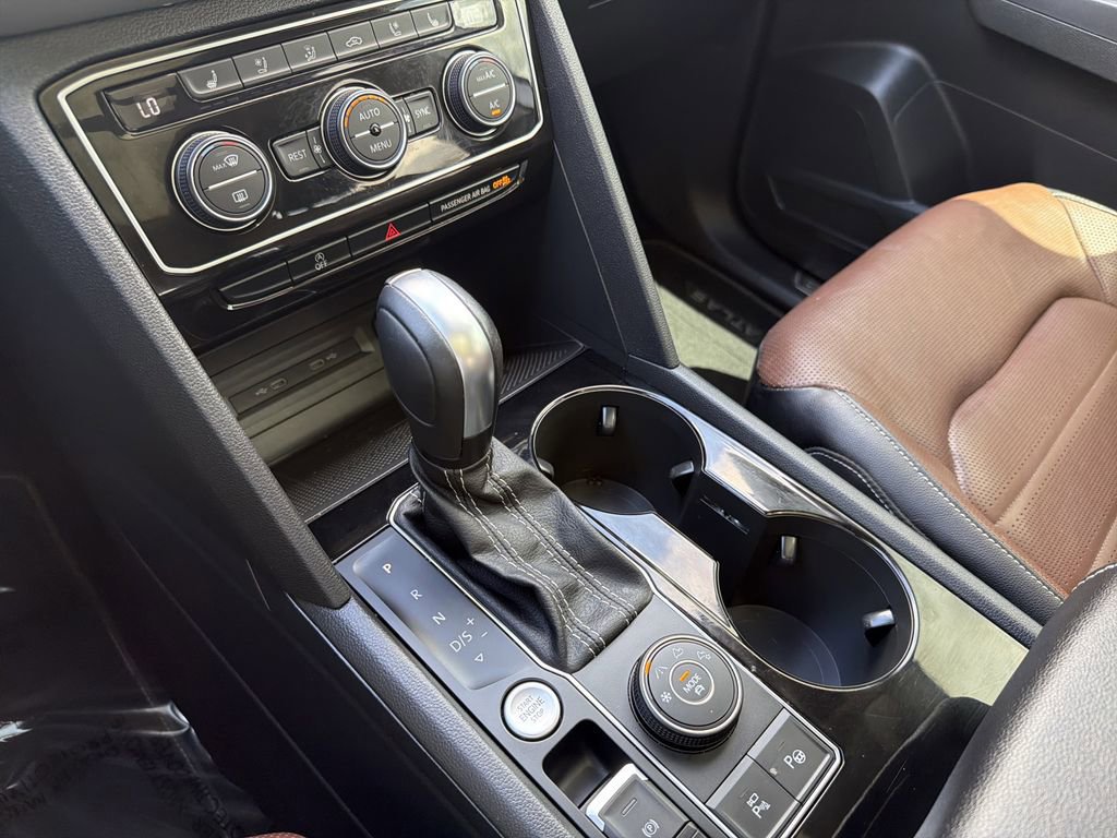 Used 2021 Volkswagen Atlas SEL Premium AWD/4WD image 27