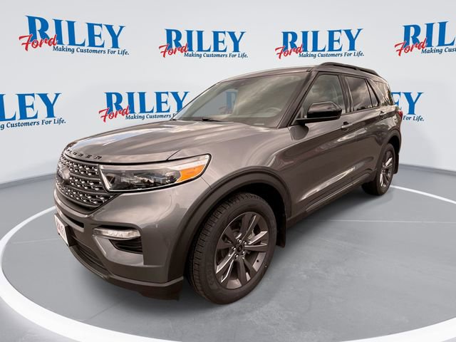 Certified 2023 Ford Explorer XLT w/ Equipment Group 202A