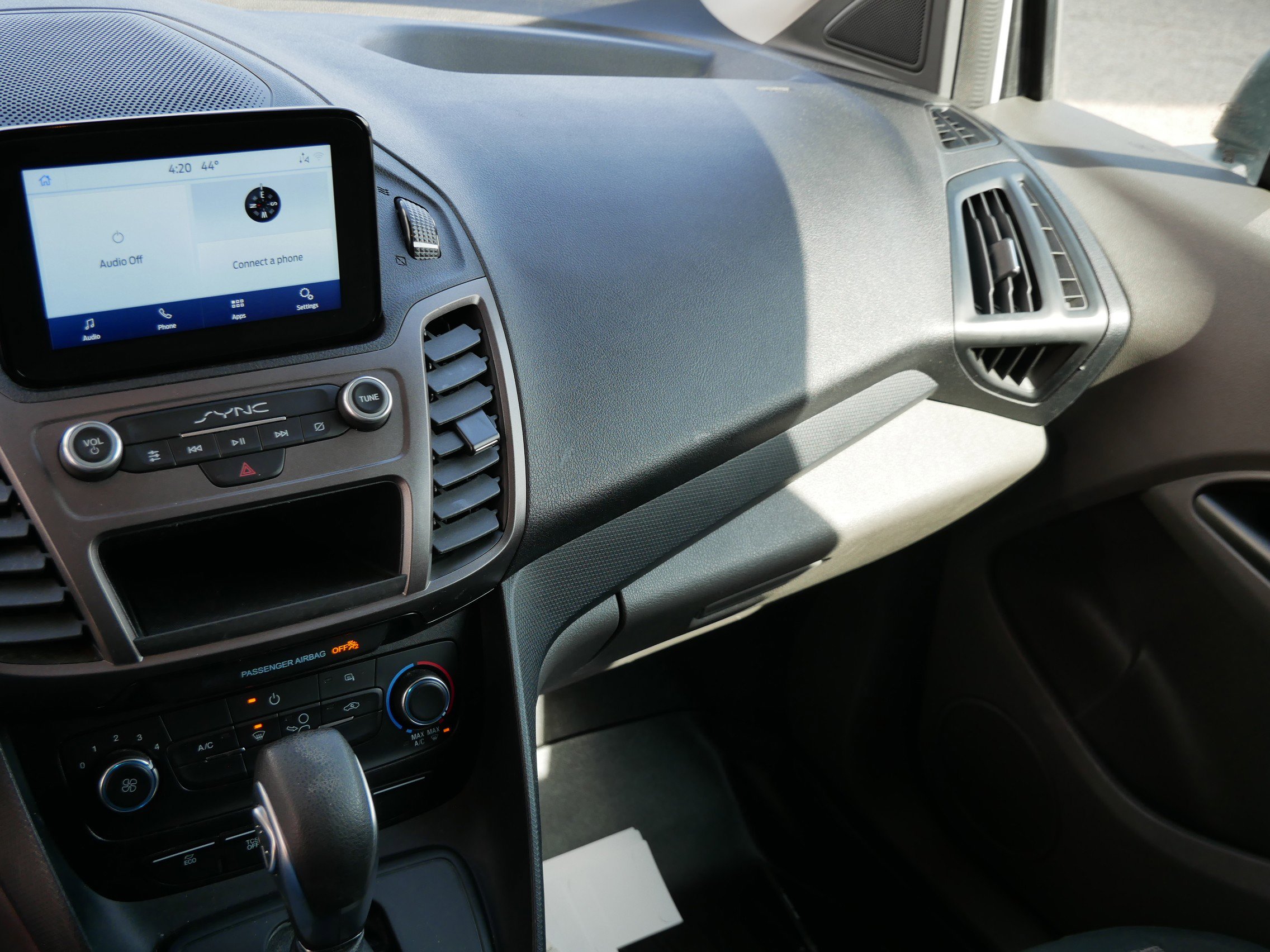 Certified 2023 Ford Transit Connect XL FWD image 7