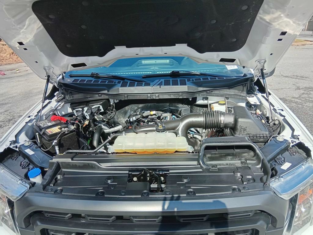 Certified 2023 Ford F150 XLT w/ Equipment Group 302A High image 11