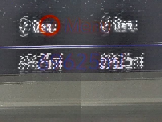 Used 2021 Chevrolet Tahoe Premier w/ Premium Package image 23