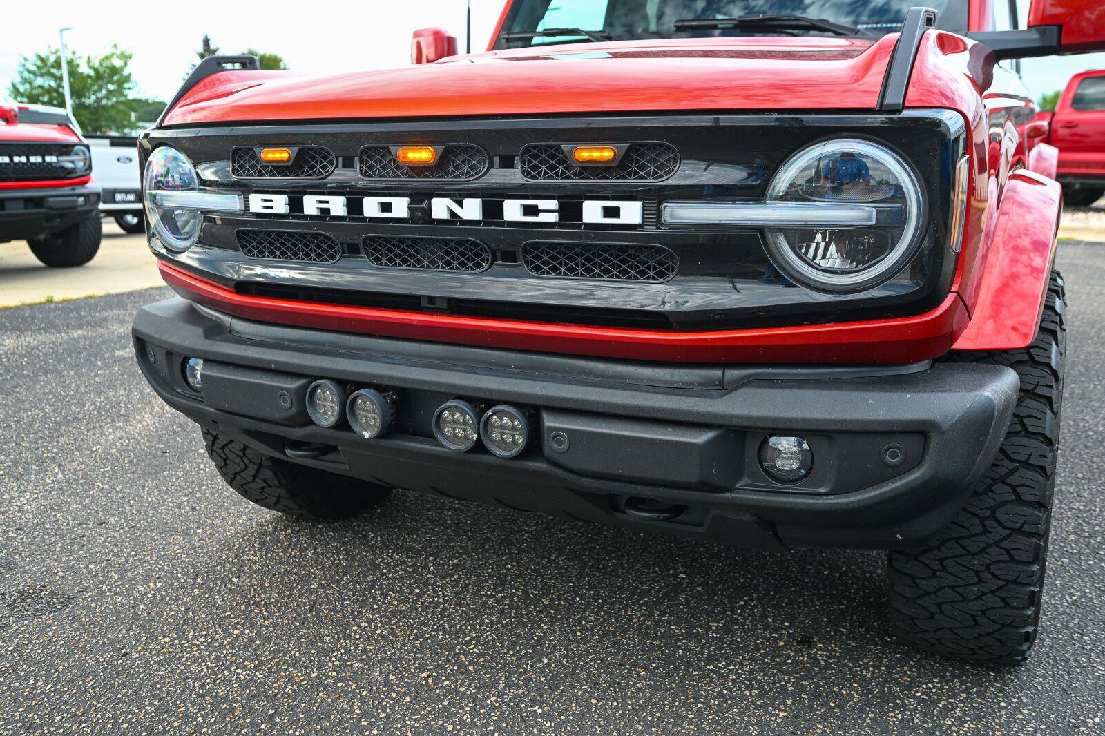 Certified 2022 Ford Bronco Outer Banks AWD/4WD image 11