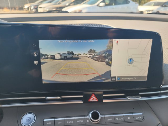 Used 2025 Hyundai Elantra SEL FWD image 22
