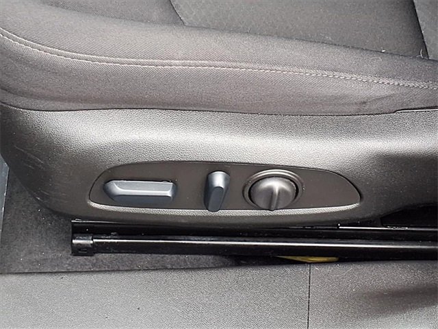 Used 2024 Chevrolet Malibu LT w/ Midnight Edition image 8