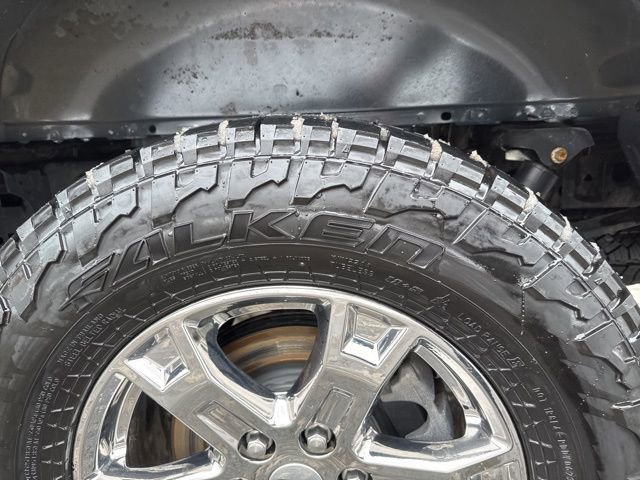 Certified 2021 Ford F150 XLT w/ Equipment Group 302A High image 11