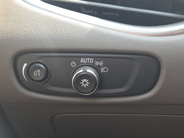 Used 2025 Chevrolet Malibu LT FWD image 24