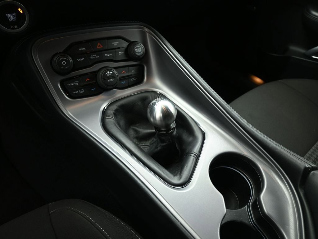 Used 2023 Dodge Challenger R/T image 17