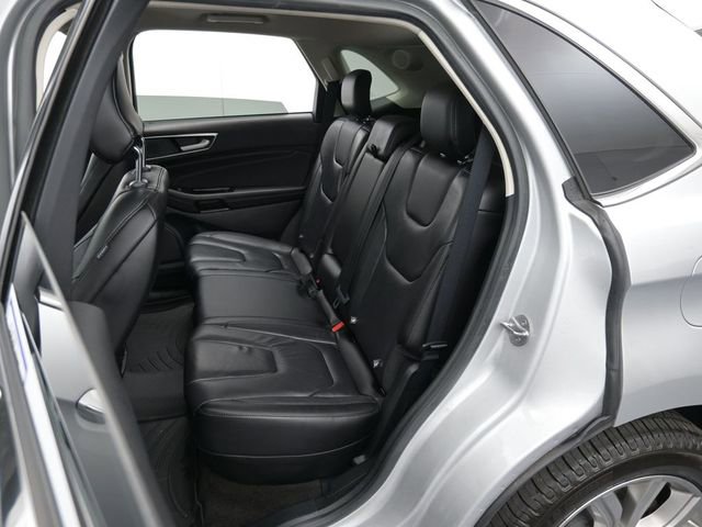 Certified 2019 Ford Edge Titanium image 25