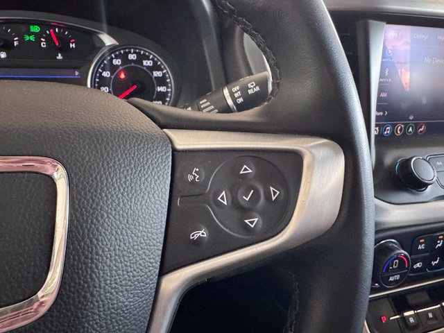 Used 2023 GMC Acadia SLT FWD image 18