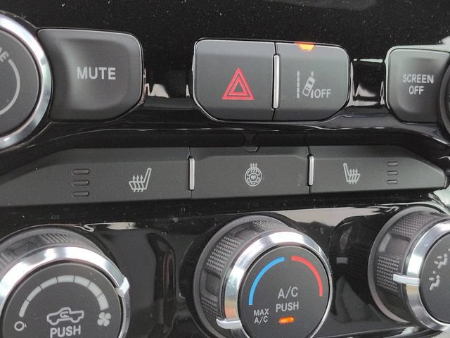 Used 2025 RAM 1500 Big Horn AWD/4WD image 24