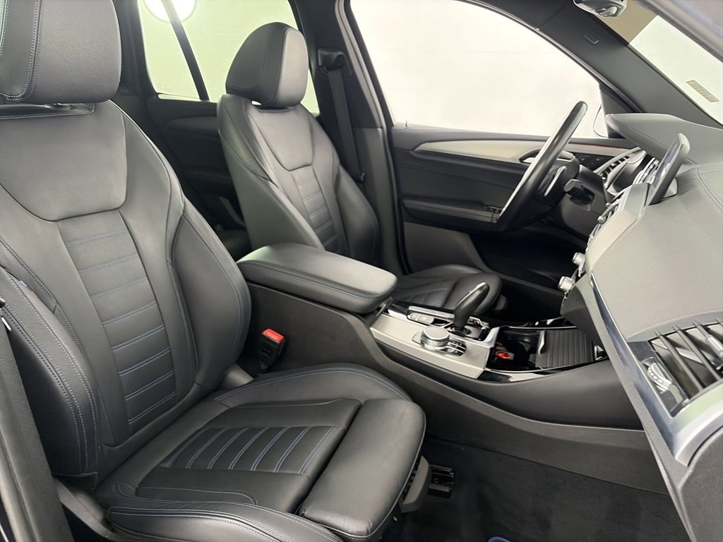 Used 2018 BMW X3 M40i image 32