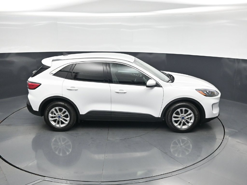Certified 2020 Ford Escape SE FWD image 31