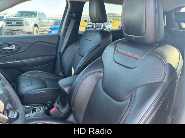 Used 2022 Jeep Cherokee Trailhawk w/ Sound & Nav Group AWD/4WD image 13