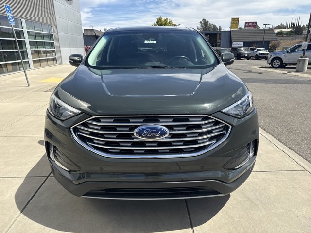 Certified 2024 Ford Edge Titanium AWD/4WD image 8