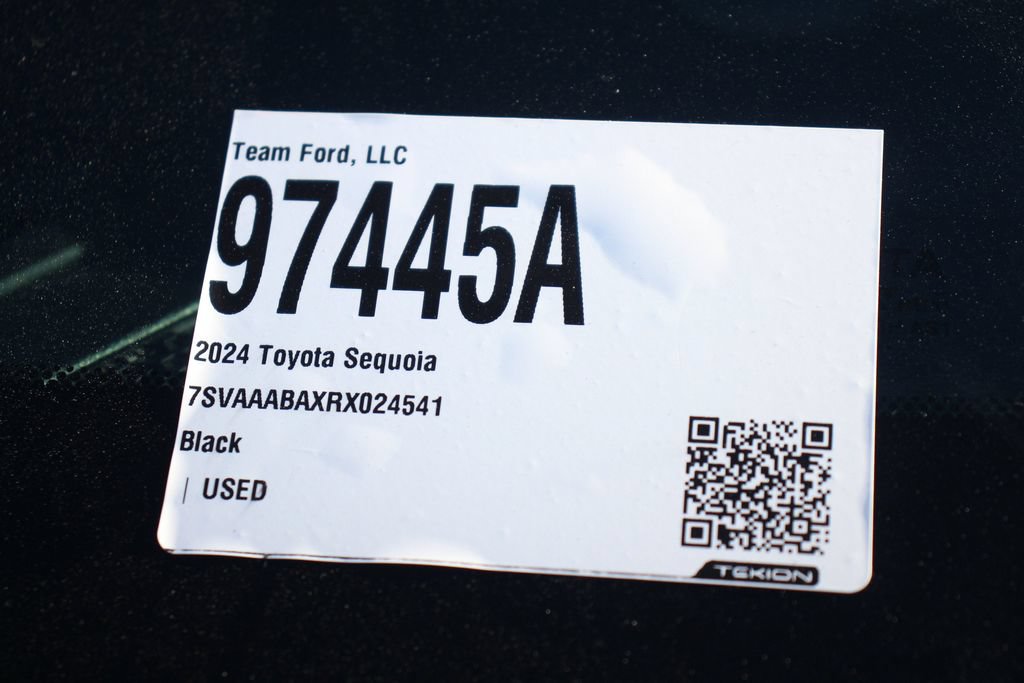 Used 2024 Toyota Sequoia Platinum AWD/4WD image 31