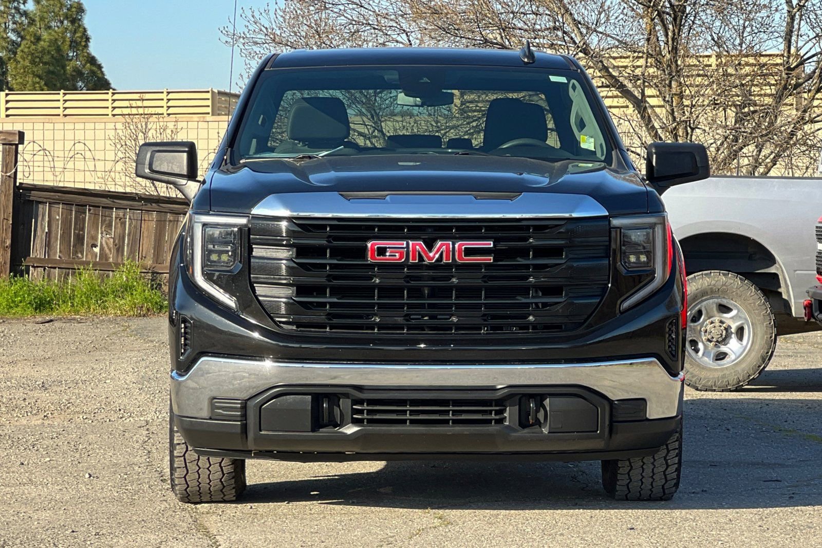 Used 2024 GMC Sierra 1500 Pro w/ Pro Value Package image 9