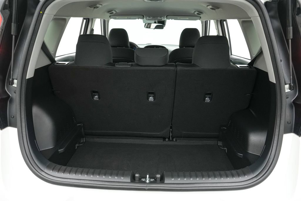 Used 2025 Kia Soul LX w/ LX Technology Package FWD image 20