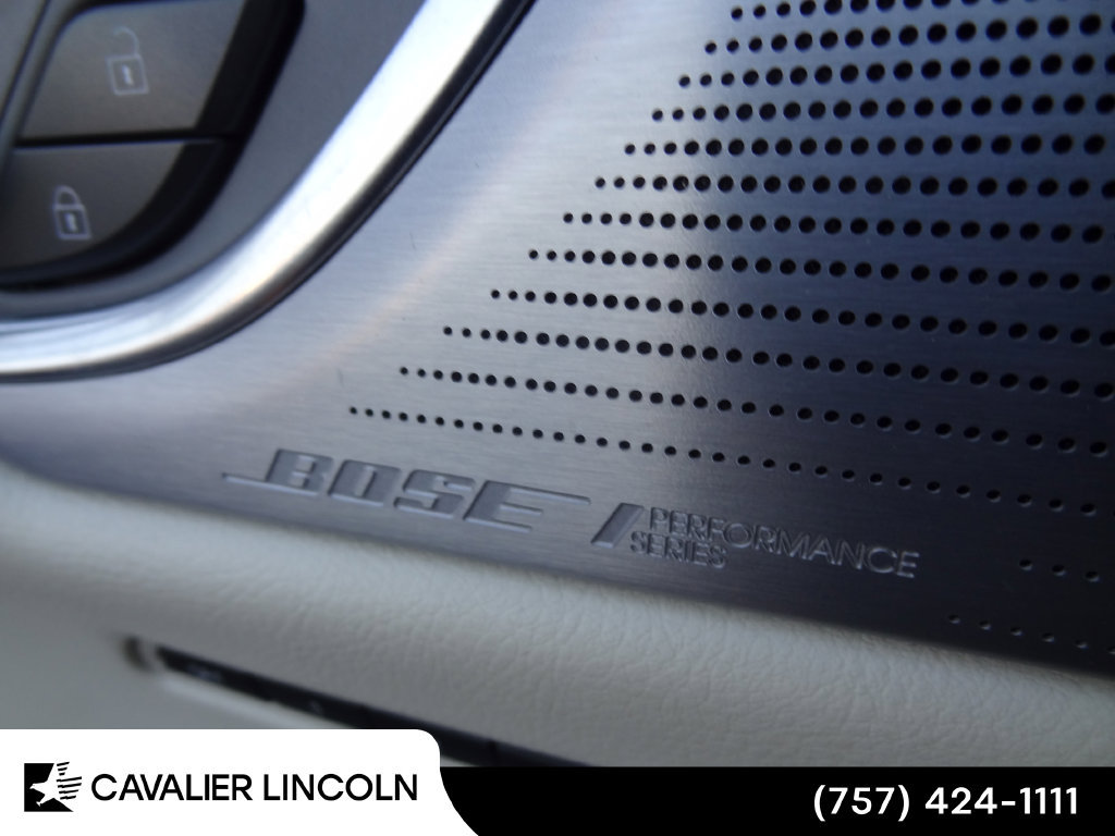 Used 2023 Cadillac XT6 Premium Luxury FWD image 9