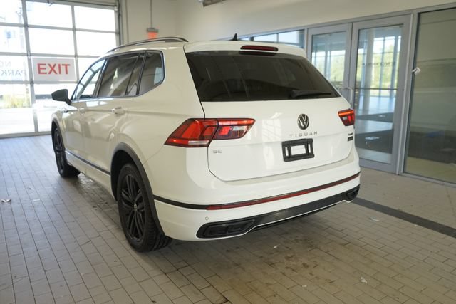 Used 2022 Volkswagen Tiguan SE R-Line AWD/4WD image 10