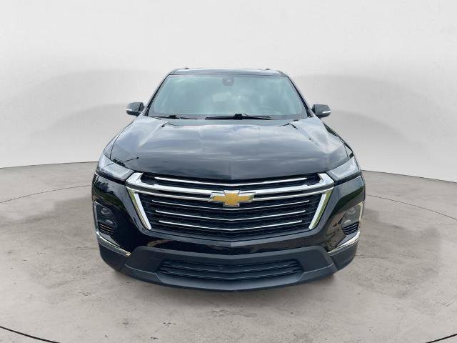 Used 2023 Chevrolet Traverse LT w/ LPO, Floor Liner Package AWD/4WD image 2