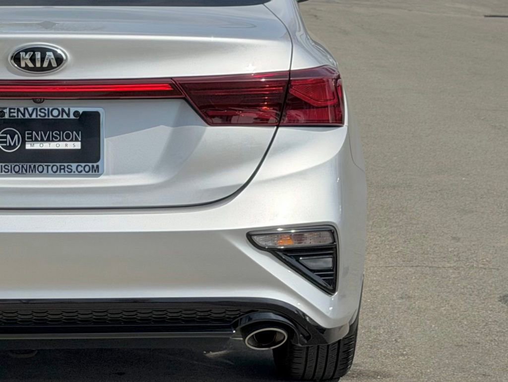 Used 2020 Kia Forte LXS image 9