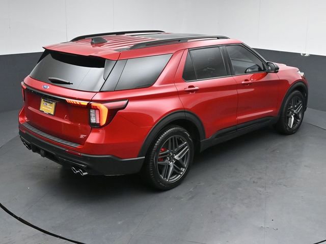 Certified 2025 Ford Explorer ST AWD/4WD image 48
