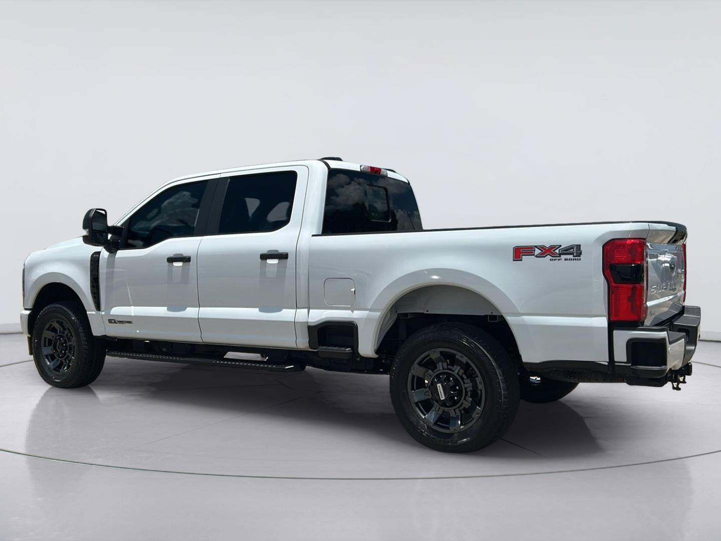 Certified 2024 Ford F250 XL w/ STX Appearance Package AWD/4WD image 5