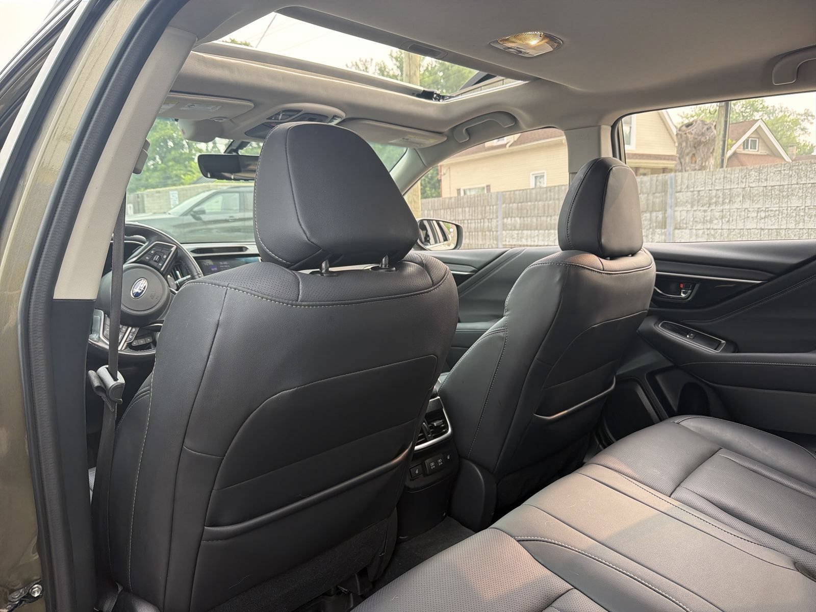 Used 2022 Subaru Outback Limited AWD/4WD image 20