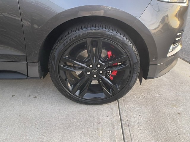 Certified 2020 Ford Edge ST w/ Equipment Group 401A image 11