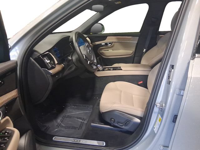 Used 2025 Volvo XC90 B6 Plus AWD/4WD image 10