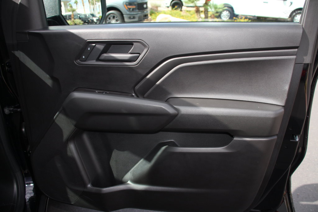 Used 2026 Chevrolet Colorado W/T w/ WT Custom Package RWD image 27