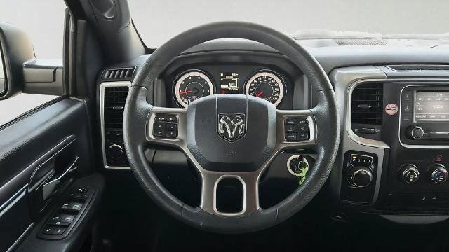 Used 2024 RAM 1500 Warlock RWD image 25