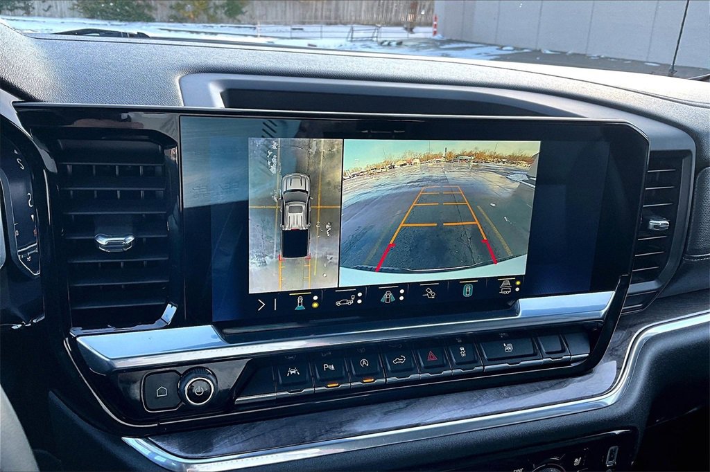 Used 2023 Chevrolet Silverado 1500 LTZ image 22