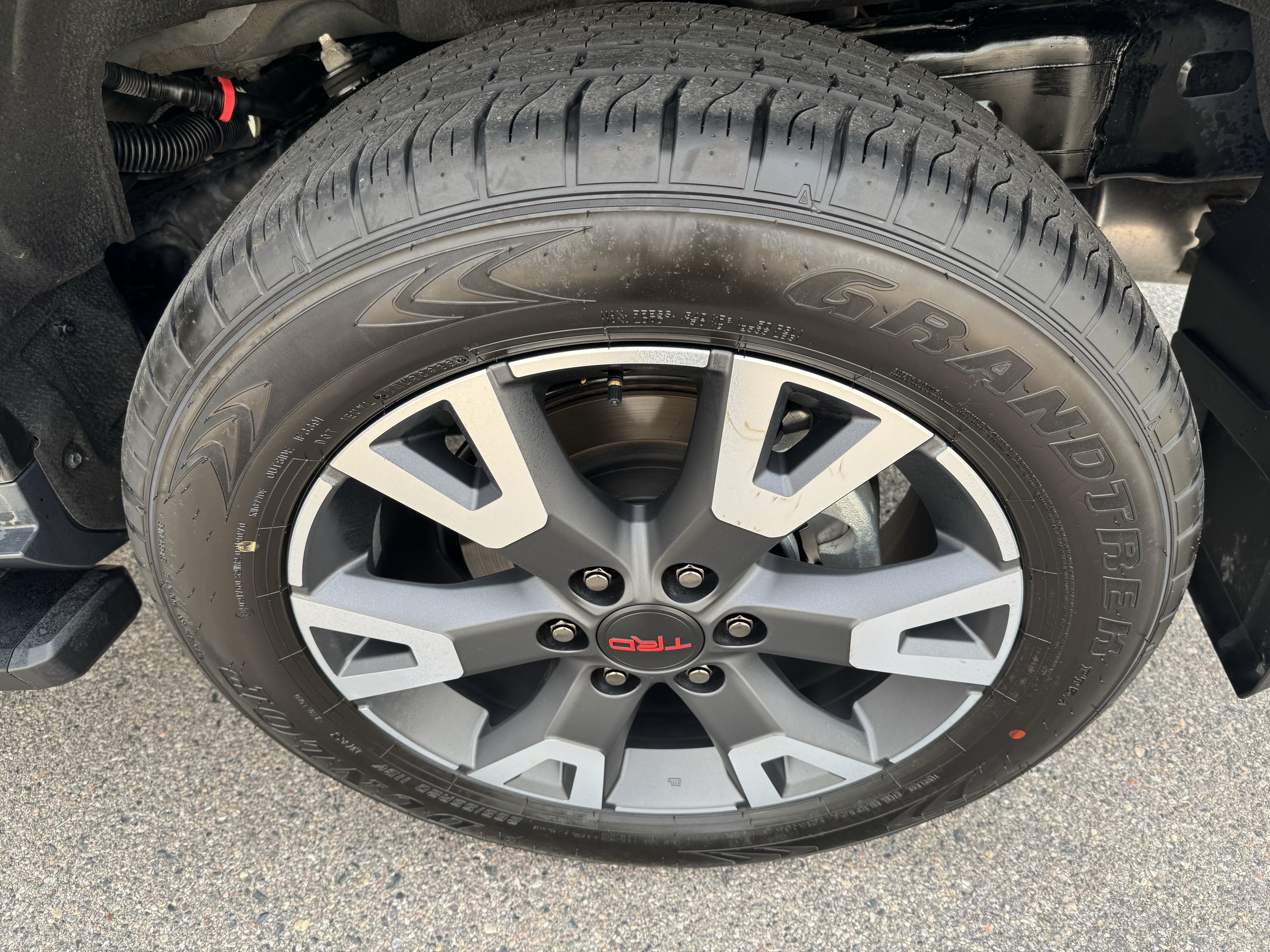 Used 2025 Toyota 4Runner TRD Sport Premium AWD/4WD image 9