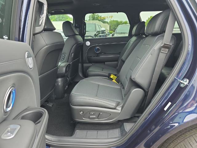 Used 2026 Hyundai Palisade Calligraphy AWD/4WD image 16