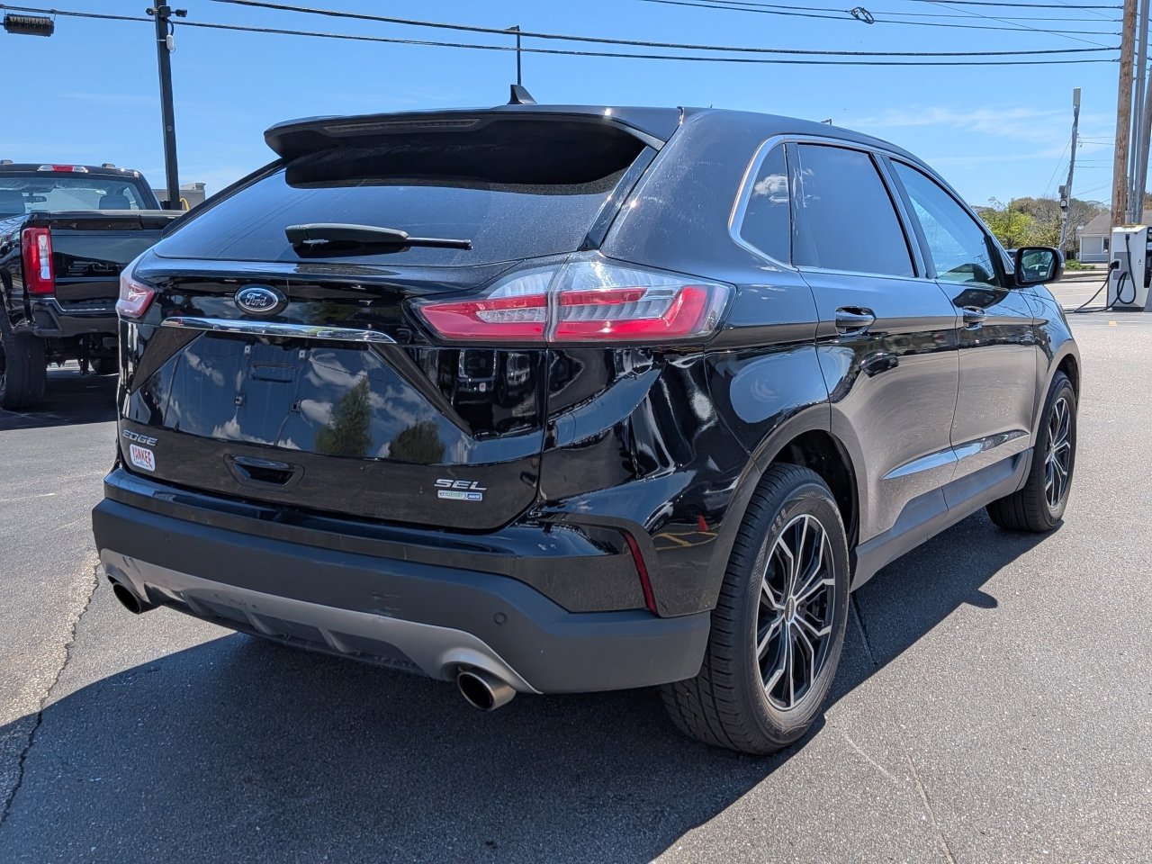 Certified 2020 Ford Edge SEL w/ Convenience Package AWD/4WD image 4