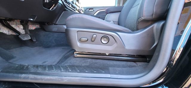 Used 2024 Chevrolet Colorado Z71 w/ Z71 Convenience Package 2 image 12