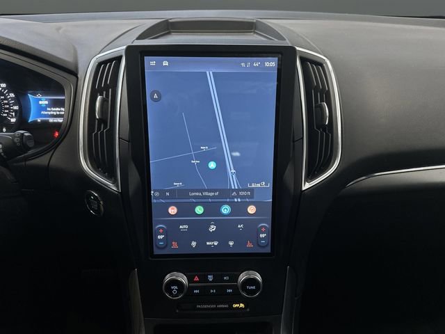 Certified 2024 Ford Edge Titanium w/ Equipment Group 301A image 10