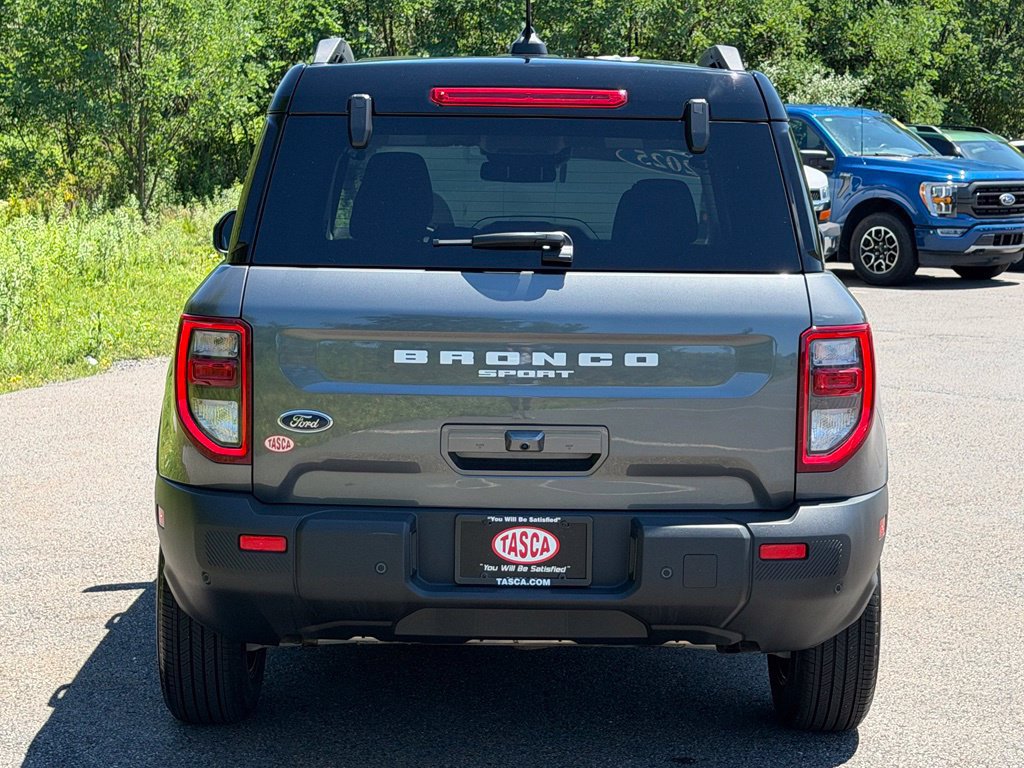 Certified 2025 Ford Bronco Sport Outer Banks w/ Outer Banks Tech Package+ AWD/4WD image 26