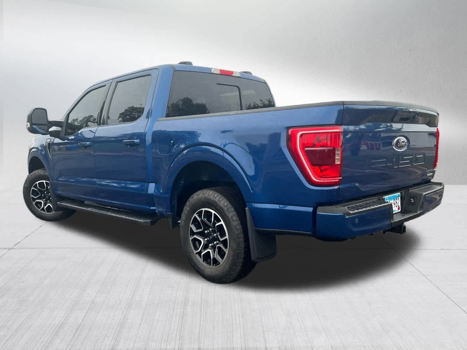 Certified 2022 Ford F150 XLT w/ Equipment Group 302A High image 6