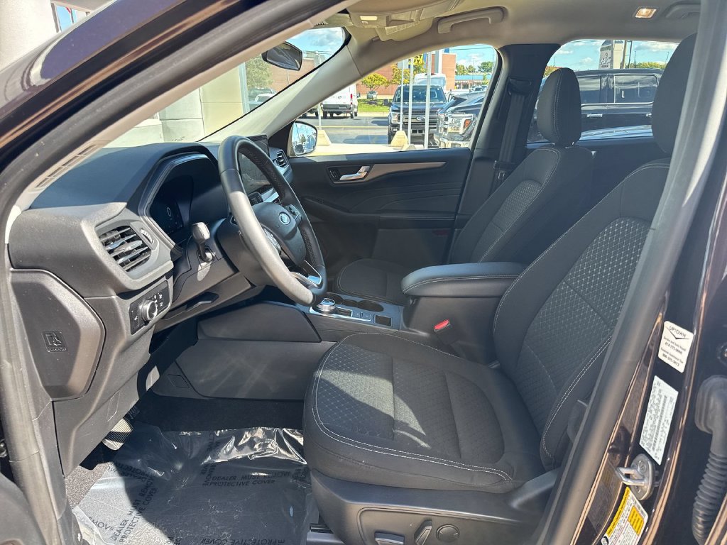 Certified 2023 Ford Escape Active w/ Tech Pack #2 AWD/4WD image 11
