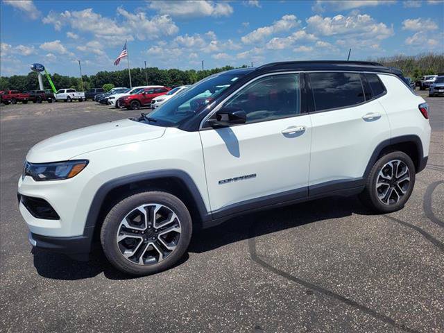 Used 2023 Jeep Compass Limited w/ Sun and Sound Group AWD/4WD image 1